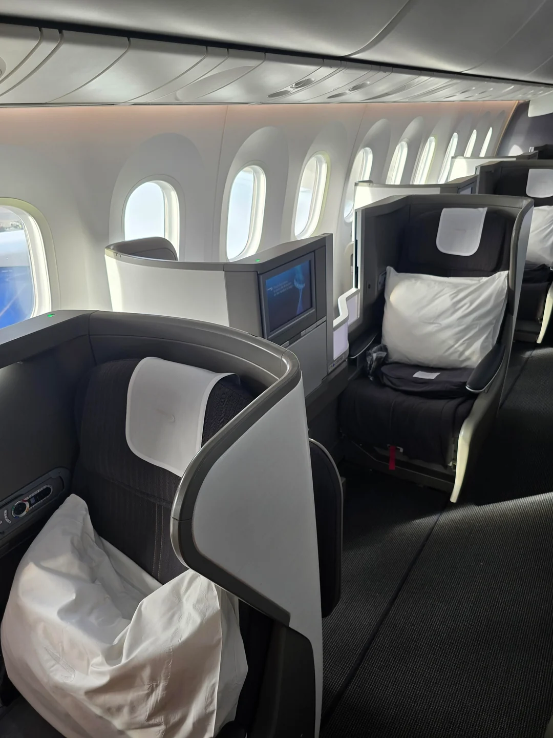 klasa biznesowa lotnicza, luksusowy fotel samolotowy, upgrade vape, pierwsza klasa podróży - Klasa biznesowa BA : r/BritishAirways