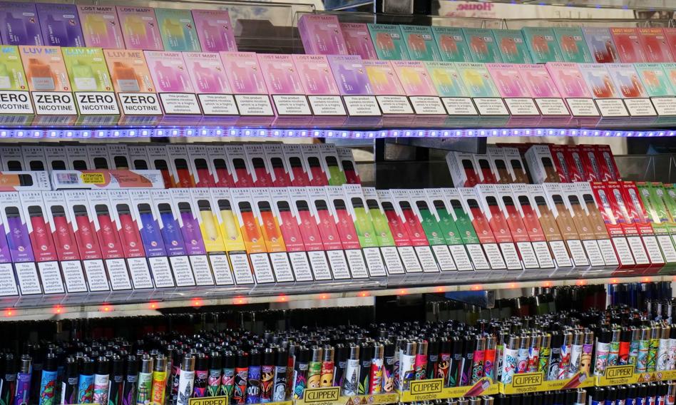 akcyza e-papierosy, opłaty ekologiczne vape, podatek na jednorazówki, ekologia jednorazowe e-papierosy - Wyższa akcyza na jednorazowe e-papierosy. Senat nie miał poprawek ...
