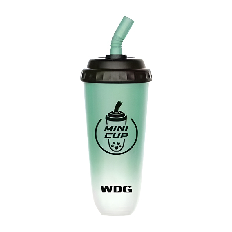 stos małych jednorazowych e-papierosów, góra plastikowych śmieci vape, marnowanie pieniędzy 800 puffs, kosz na śmieci vape - WDG Jednorazowe E-cigs Mini Cup 5000 Puffs - Jaśminowo-zielona ...