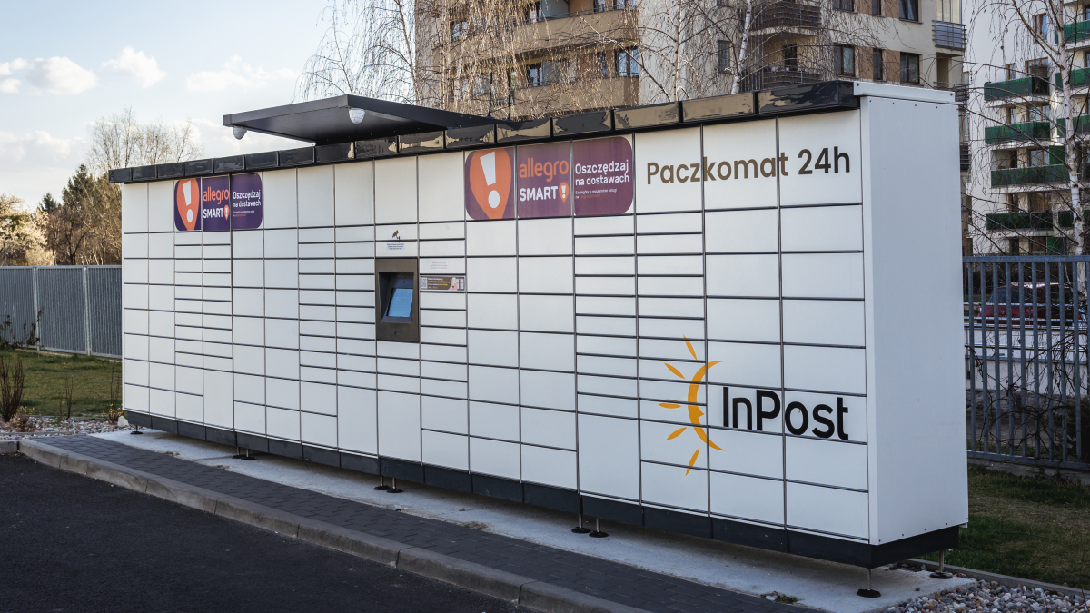 Szybka dostawa Polska, InPost Paczkomaty, paczka 24h, wysyłka e-papieros z Polski - InPost zaczyna wysyłać paczki z Polski do maszyn Paczkomat ...