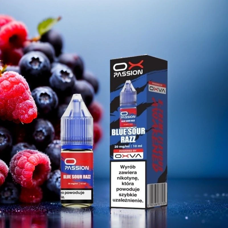 Jednorazowy e-papieros Airmez Matrix Pro w tle z miską pełną niebieskich malin i lodu, symbolizujących smak Blue Sour Raspberry.